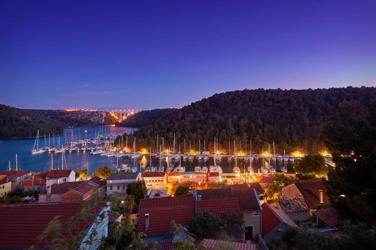 Apartment L&L Šibenik Kültér fotó